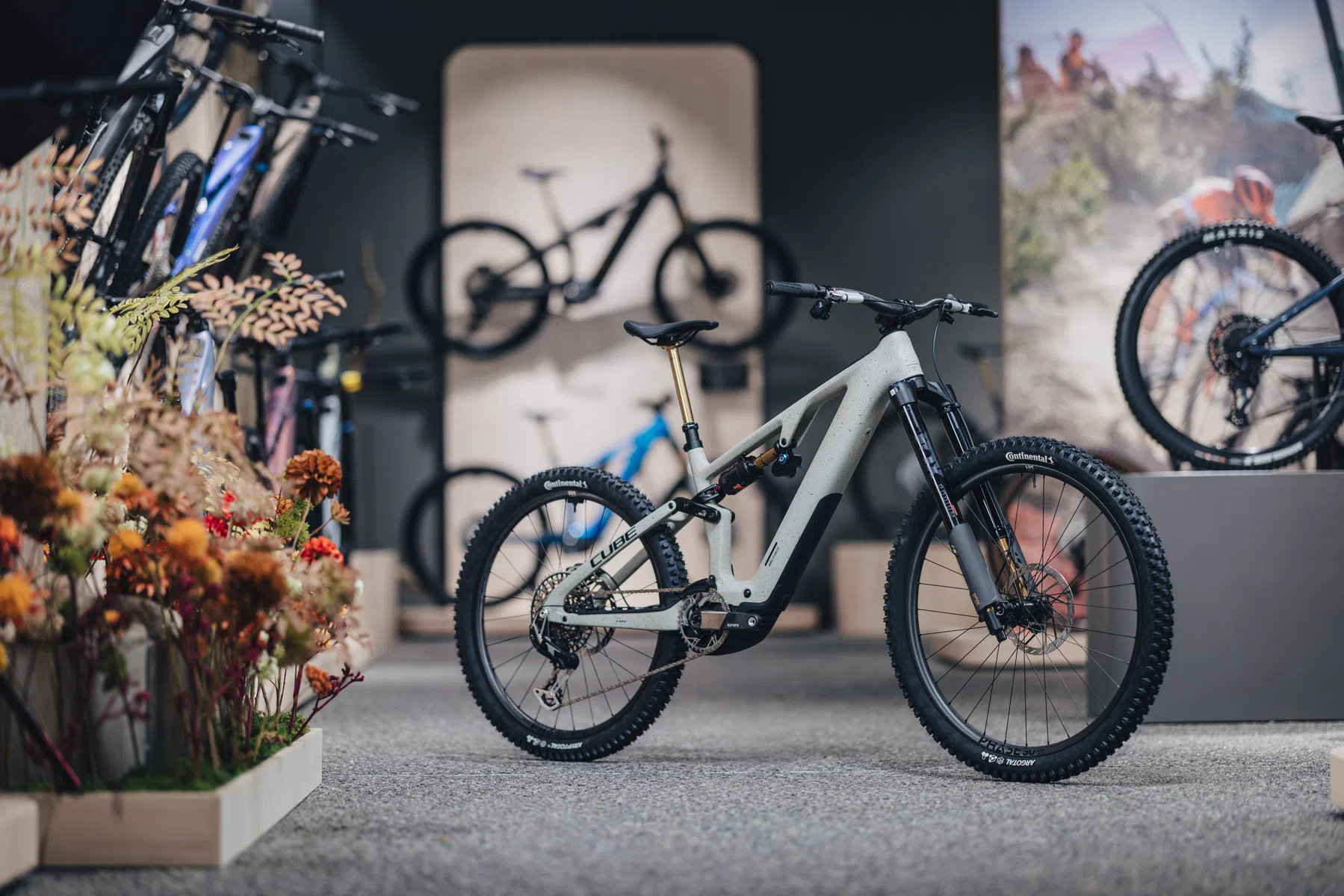 CUBE AMS Hybrid 177 C:62 SUPER TM 600X